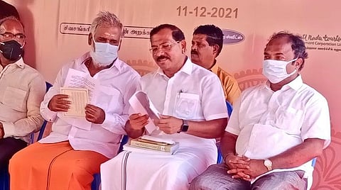 முன்னாள் அமைச்சர் பாண்டியராஜன் திமுகவில் இணைவது குறித்து முதல்வர்தான் முடிவெடுப்பார்: அறநிலையத் துறை அமைச்சர் பி.கே.சேகர்பாபு தகவல்