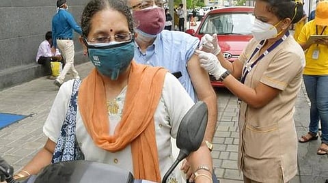 டிசம்பர் 12: தமிழக நிலவரம்; மாவட்ட வாரியாக கரோனா தொற்றுப் பட்டியல்