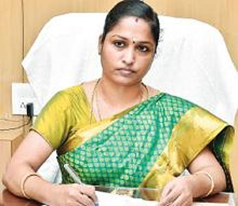 பிரியதர்ஷினி.