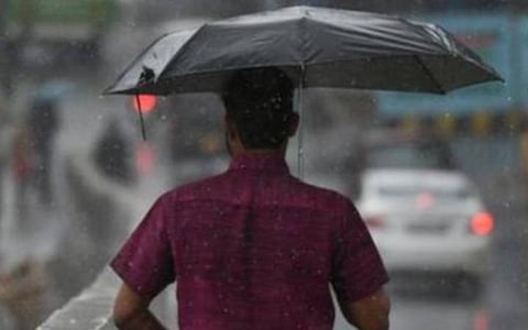 தமிழக கடலோர மாவட்டங்களில் 4 நாட்கள் மழை பெய்ய வாய்ப்பு