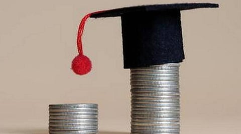 போஸ்ட் மெட்ரிக் கல்வி உதவித்தொகை மத்திய அரசுக்கு இணையாக உயர்வு: தமிழக அரசின் ஆதிதிராவிடர் நலத்துறை அறிவிப்பு