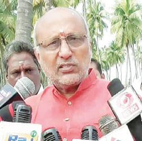 வேலூரில் செய்தியாளர்களை சந்தித்த சி.பி ராதாகிருஷ்ணன்.