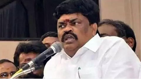 கே.டி.ராஜேந்திரபாலாஜி வெளிநாடு தப்பிச் செல்வதை தடுக்க அனைத்து விமான நிலையங்களும் கண்காணிப்பு