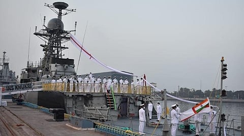 32 ஆண்டுகள் 6,44,897 கடல் மைல் பயணத்த ஐஎன்எஸ் குக்ரி கப்பல் விடைபெற்றது