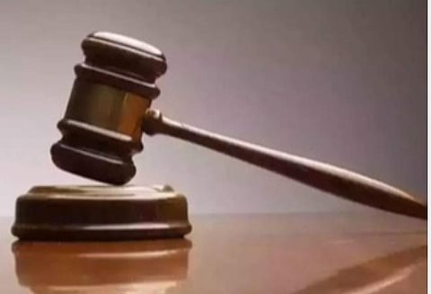 ராமநாதபுரம்: பாலியல் வழக்கில் தேடப்பட்டு வந்த அரசு பள்ளி ஆசிரியர் நீதிமன்றத்தில் சரண்