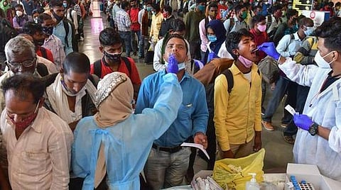 மகாராஷ்டிராவில் 10 அமைச்சர்கள், 20 எம்எல்ஏக்களுக்கு கோவிட் 19 தொற்று