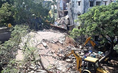 திருவொற்றியூரில் வீடுகள் இடிந்த பகுதியில் உள்ள 336 பயனாளிகளுக்கு அதே இடத்தில் வீடு கட்டி வழங்க முடிவு