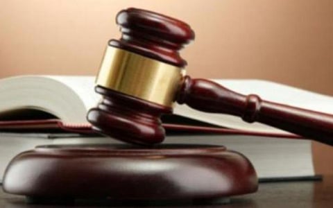 சான்றிதழ்கள் வழங்கி பணம் சம்பாதிக்கும் நோக்கிலேயே - நிகர்நிலைப் பல்கலை.கள் செயல்படுகின்றன: சென்னை உயர் நீதிமன்ற நீதிபதிகள் அதிருப்தி