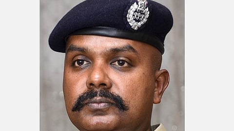 கிராமந்தோறும் காவல் சிறுவர் மன்றம்: காவல்துறை மத்திய மண்டலத் தலைவர் வே.பாலகிருஷ்ணன் தகவல்