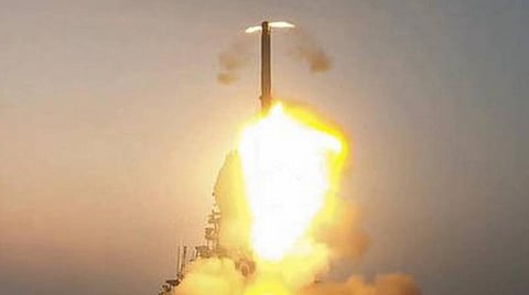 ரூ. 2,770 கோடிக்கு பிரம்மோஸ் ஏவுகணை இந்தியாவிடம் வாங்கும் பிலிப்பைன்ஸ்