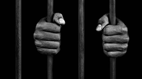 கோவை: சிறுமிக்கு பாலியல் தொல்லை: போக்ஸோ சட்டத்தில் பெயின்டர் கைது