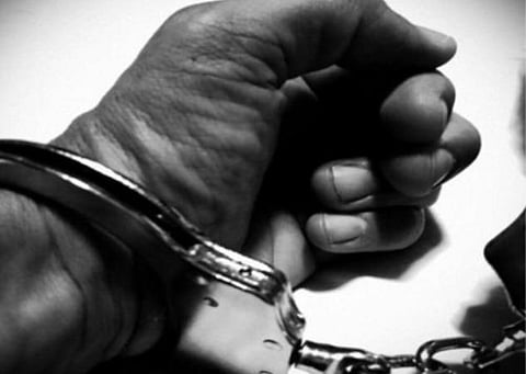 திருப்பத்தூர்: கடைகளில் திருட முயன்றவர் கைது