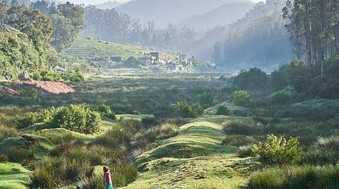 உதகமண்டலத்துக்கு ஒருமுறை பயன்படுத்தும் தண்ணீர் பாட்டில்கள் கொண்டு வரும் பயணிகளுக்கு அபராதமா?