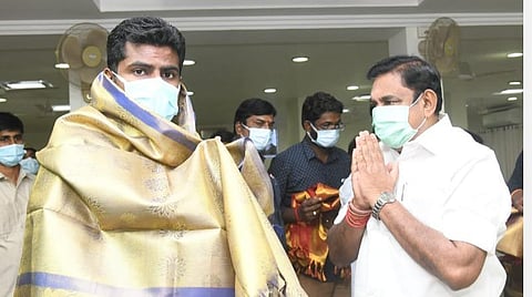 'அதிமுகவுடன் இடப் பங்கீடு... பின்னடைவு, சிக்கல் எதுவும் கிடையாது' - 3 மணி நேர பேச்சுக்குப் பின் அண்ணாமலை தகவல்