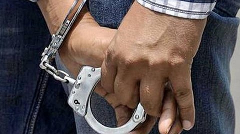 17 வயது சிறுமியை கடத்தி திருமணம்: கோவில்பட்டியில் இளைஞர் கைது