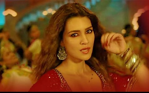 ரசிகர்களை ஈர்க்கணுமா? - 'பரம சுந்தரி'யை முன்வைத்து தயாரிப்பாளர்களுக்கு ஒரு தியேட்டர் குழுமம் யோசனை