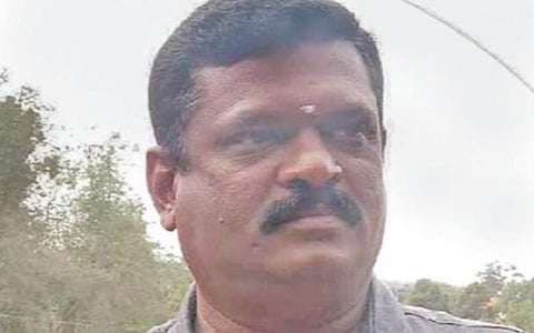 பழநியில் எஸ்.எஸ்.ஐ.க்கு அரிவாள் வெட்டு