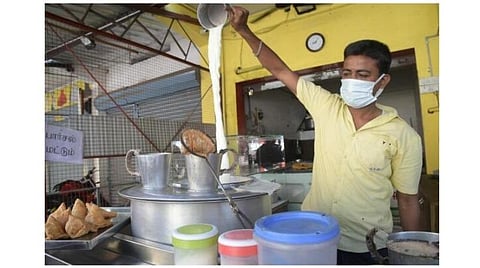 அடிக்கடி காபி, டீ குடிப்பது நல்லதா? - ஓர் அலர்ட்டும் சில ஆலோசனைகளும்