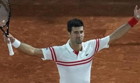 கட்டாயமாக தடுப்பூசியை செலுத்திக் கொள்வதைவிட கோப்பைகளை இழப்பேன்: ஜோகோவிச் திட்டவட்டம்