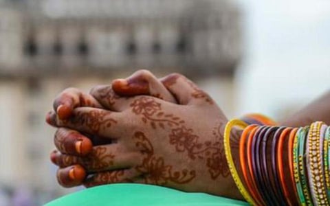 தருமபுரி: பிளஸ் 1 மாணவிக்கு திருமணம்: 8 பேர் மீது வழக்குப்பதிவு