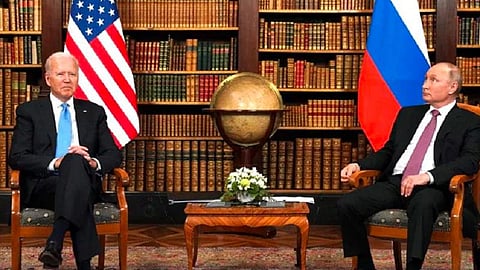 உக்ரைன் விவகாரம்: பேச்சுவார்த்தைக்கு பைடன், புதின் தயார்; பிரான்ஸ் தகவல்