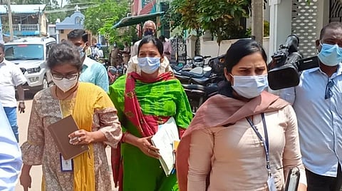 மாணவி தற்கொலை வழக்கு: தஞ்சைப் பள்ளியில் விசாரணையைத் தொடங்கிய சிபிஐ அதிகாரிகள்