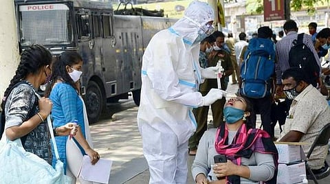 பிப்ரவரி 25: தமிழக நிலவரம்: தொற்று பாதிப்பு, குணமடைந்தோர், பலி எண்ணிக்கை- முழுமையான பட்டியல்