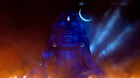 கோவை ஈஷா வளாகத்தில் உள்ள ஆதியோகி சிலை.