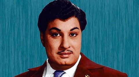 புத்தகத் திருவிழா 2022 | ஆஹா! - எம்ஜிஆரை அறிவதற்கான ஆவணங்கள்