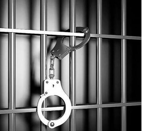 பள்ளி மாணவிக்கு பாலியல் வன்கொடுமை - போக்சோ சட்டத்தில் 4 பேர் கைது