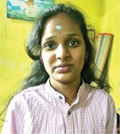 மாணவி தீபலட்சுமி