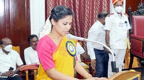 சென்னை மேயராக ஆர்.பிரியா பொறுப்பேற்பு: மறைமுக தேர்தலில் அதிமுக பங்கேற்கவில்லை