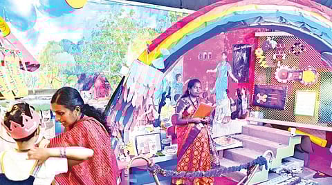 புத்தகத் திருவிழா 2022 | குழந்தைகளைக் குதூகலப்படுத்தும் அரசு அரங்கு!