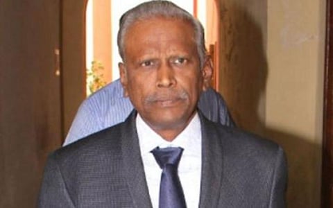 ஆறுமுகசாமி ஆணைய விசாரணைக்கு மார்ச் 21-ல் ஆஜராக ஓபிஎஸ், இளவரசிக்கு சம்மன்