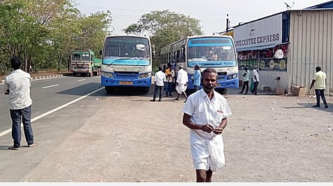 அடிப்படை வசதி இல்லா நெடுஞ்சாலை உணவகங்கள்: அரசு தலையிட பயணிகள் கோரிக்கை