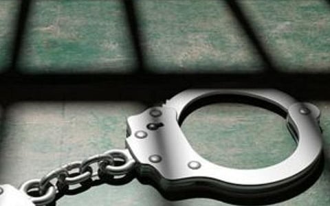 தென்காசி அருகே மாணவி தற்கொலையில் பேராசிரியர்கள் இருவர் கைது