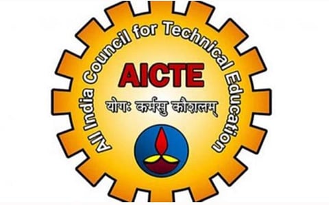 கல்லூரி இணையதளத்தில் தகவல் பதிவேற்றம் கட்டாயம்: ஏஐசிடிஇ அறிவுறுத்தல்