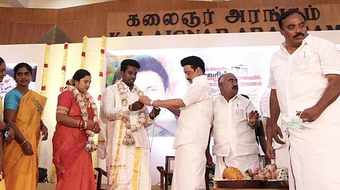 தமிழக முதல்வர் மு.க.ஸ்டாலின் தலைமையில் நடந்த திமுக நிர்வாகி புழல் எம்.நாராயணன் இல்ல திருமண விழா