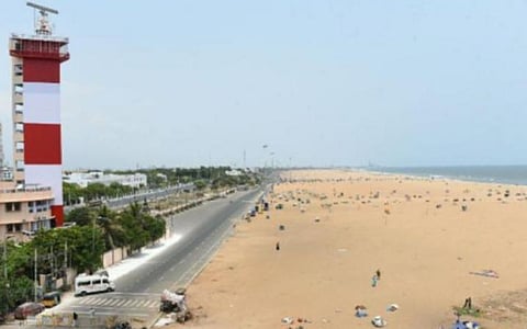 சென்னை மெரினா கடற்கரை கலங்கரை விளக்கத்துக்கு வெடிகுண்டு மிரட்டல்: க்யூ பிரிவு போலீஸார் விசாரணை