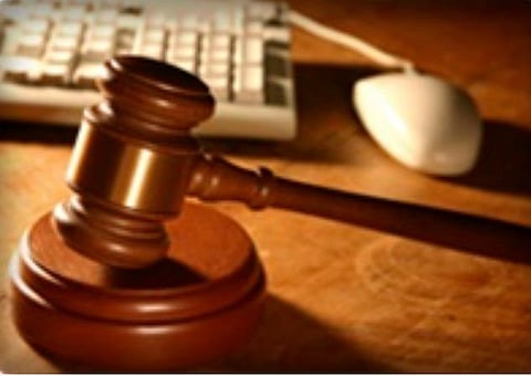 பாலியல் வன்கொடுமை செய்து கொல்லப்பட்ட சிறுமி குடும்பத்துக்கு ரூ.10 லட்சம் இழப்பீடு: உயர் நீதிமன்றம் உத்தரவு