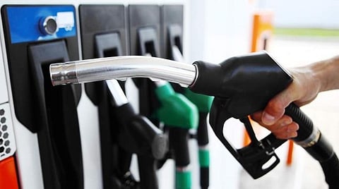 மகாராஷ்டிராவில் ரூ.120-ஐ கடந்தது பெட்ரோல்