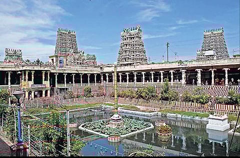 மதுரை மீனாட்சி அம்மன் கோயில் (கோப்பு படம்)