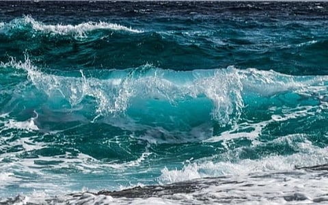 உலகம் எங்கும் ஒரே கடல்!