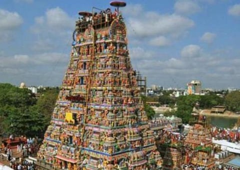 மயிலை கபாலீஸ்வரர் கோயில் மயில் சிலை மாயமான வழக்கு: ஆதாரங்களை தாக்கல் செய்ய அறநிலையத் துறைக்கு உத்தரவு