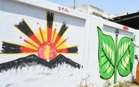 நகர்ப்புற உள்ளாட்சி அமைப்புகளுக்கான முக்கிய வருவாய் ஆதாரம் சொத்து வரி: ஓட்டுக்காக வரி உயர்வில் தயக்கம் காட்டிய திமுக, அதிமுக