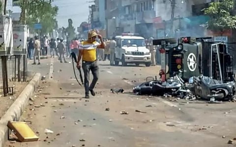 ராமநவமி ஊர்வலத்தில் குஜராத், ம.பி., ஜார்க்கண்ட், மேற்கு வங்கத்தில் வன்முறை