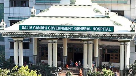 அரசு மருத்துவமனைகளின் தூய்மைப் புரட்சி!