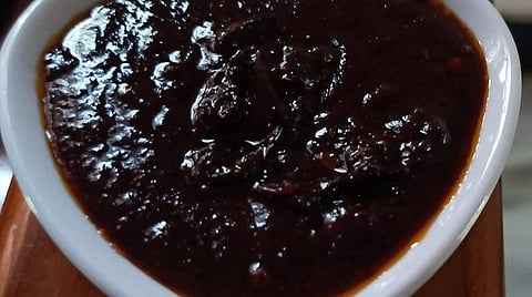 தலைவாழை: தமிழ்ப் புத்தாண்டு விருந்து - வேப்பம்பூ பச்சடி