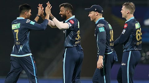 IPL 2022 | குஜராத்தின் அசத்தல் பவுலிங்கால் வீழ்ந்த டாப் ஆர்டர் - ராஜஸ்தான் ராயல்ஸ் அணி தோல்வி