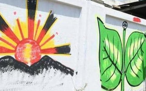 திமுகவில் இணைந்த 2 அதிமுக கவுன்சிலர்கள்: மணப்பாறை நகராட்சியை கைப்பற்ற திமுக முயற்சி